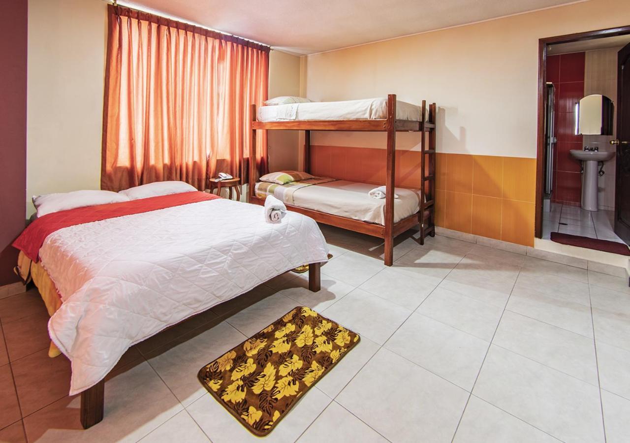 קיטו Hostal Oro Orense מראה חיצוני תמונה